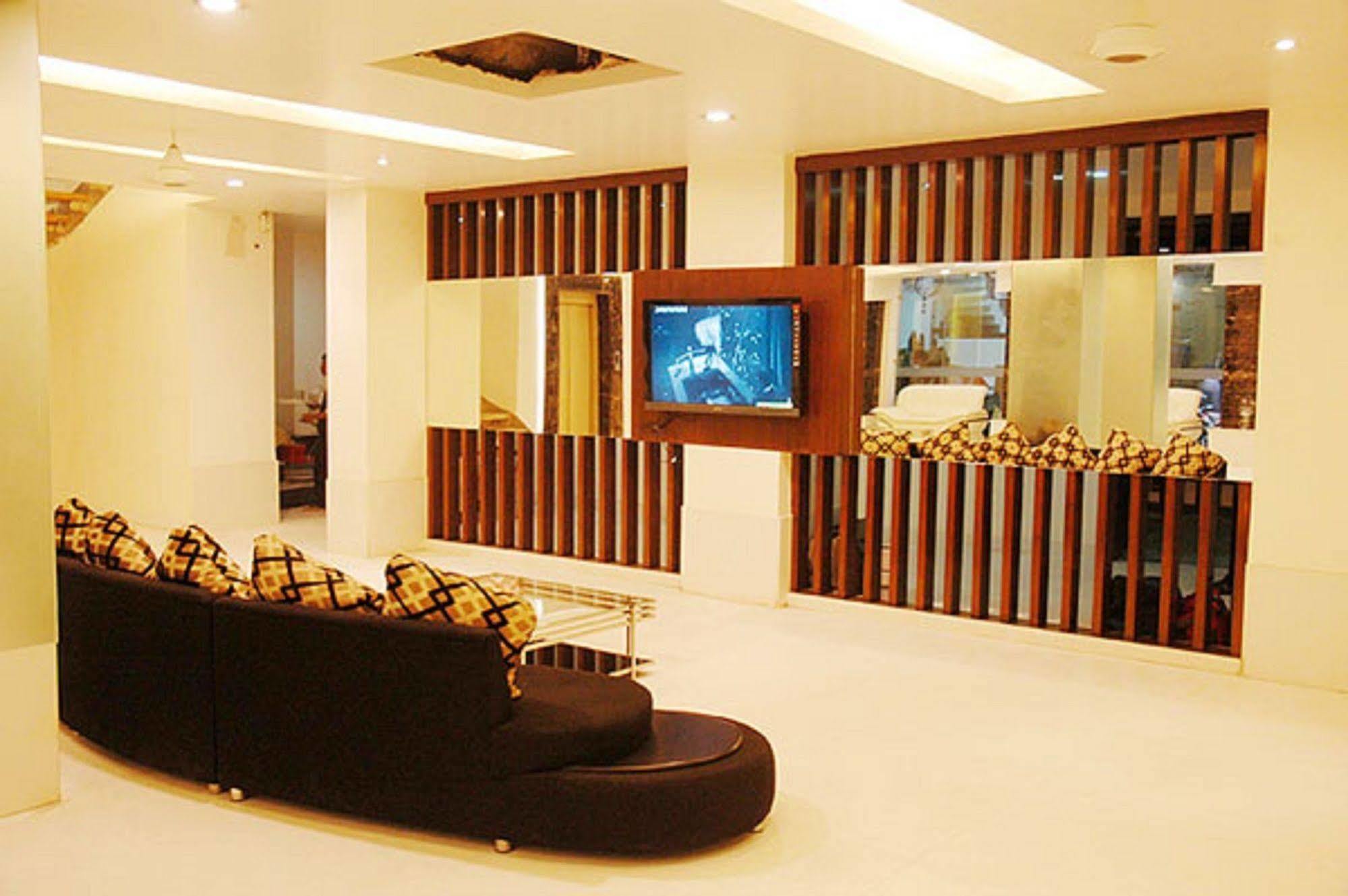 Sun International New Delhi