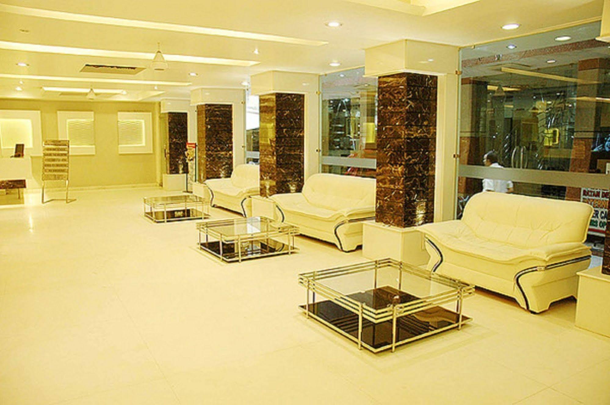 Sun International 2* New Delhi