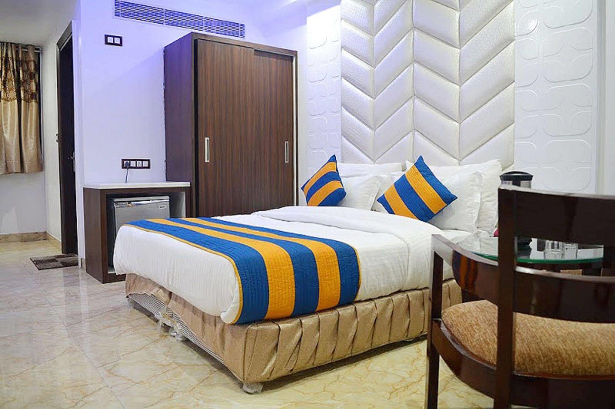Hotel Sun International New Delhi