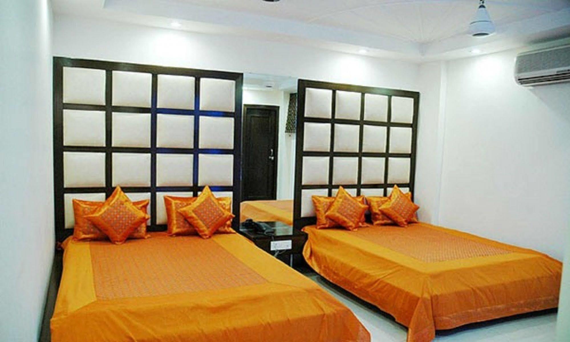 Sun International Hotel New Delhi